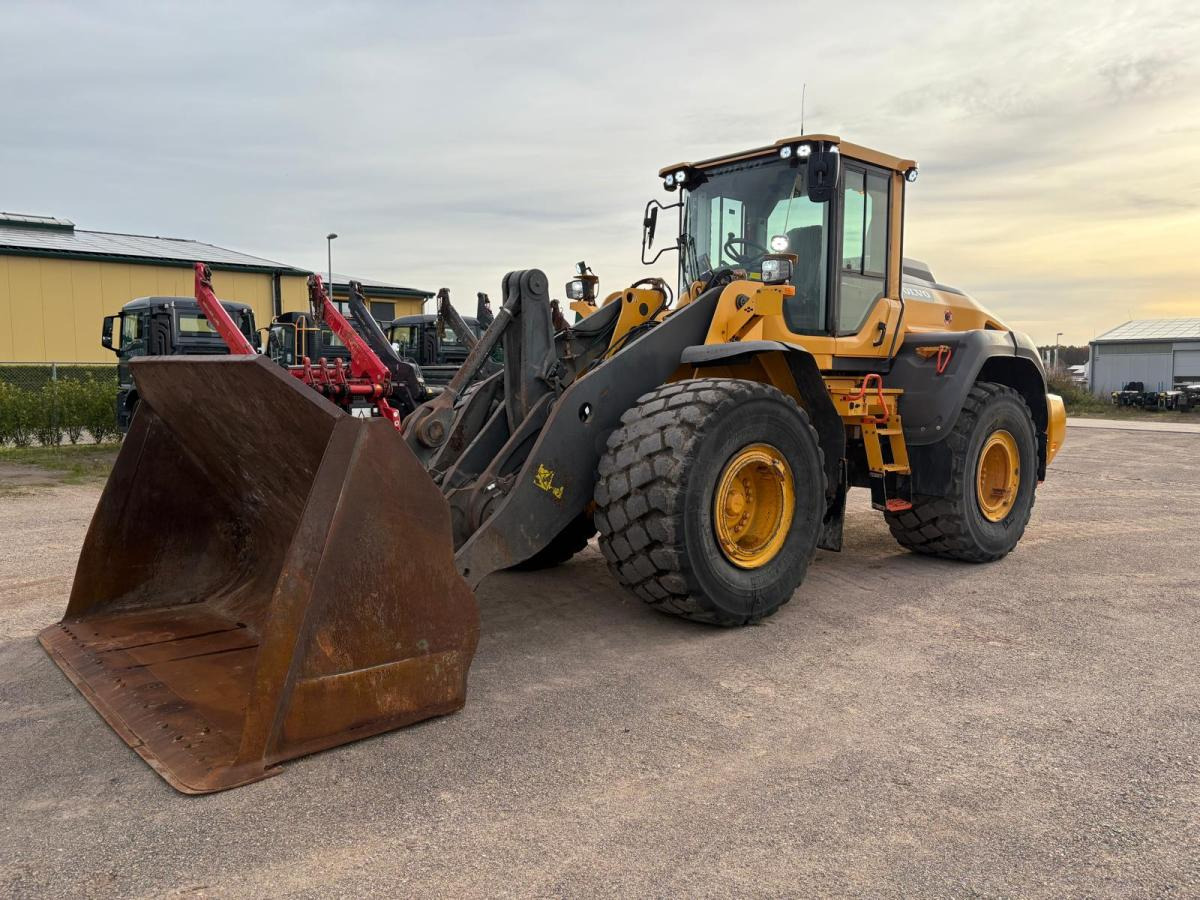 Volvo L120H Long Boom - اللودر بعجل: صورة 2 Volvo L120H Long Boom - اللودر بعجل: صورة 2