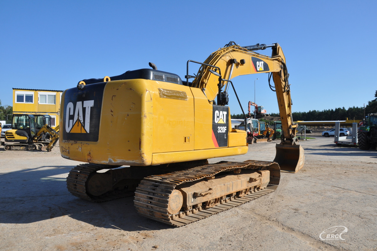 Caterpillar 320 - حفار زاحف: صورة 5 Caterpillar 320 - حفار زاحف: صورة 5