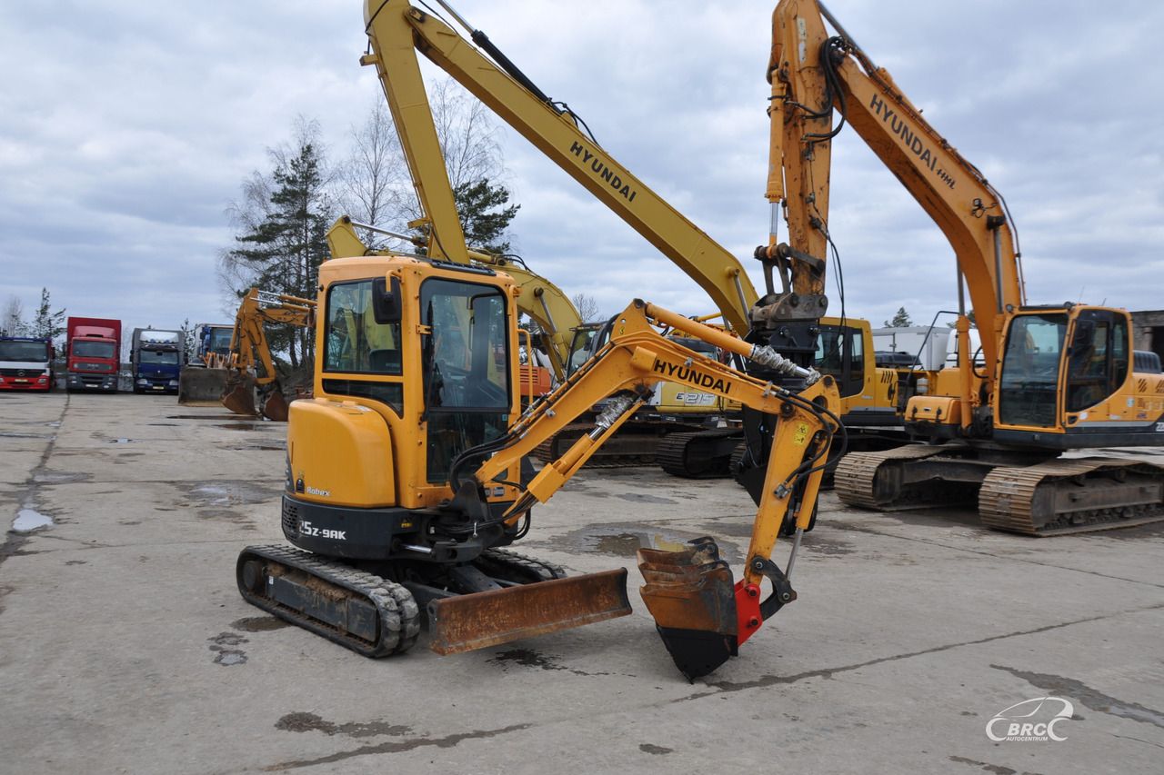 Hyundai R25Z-9AK - حفار صغير: صورة 2 Hyundai R25Z-9AK - حفار صغير: صورة 2