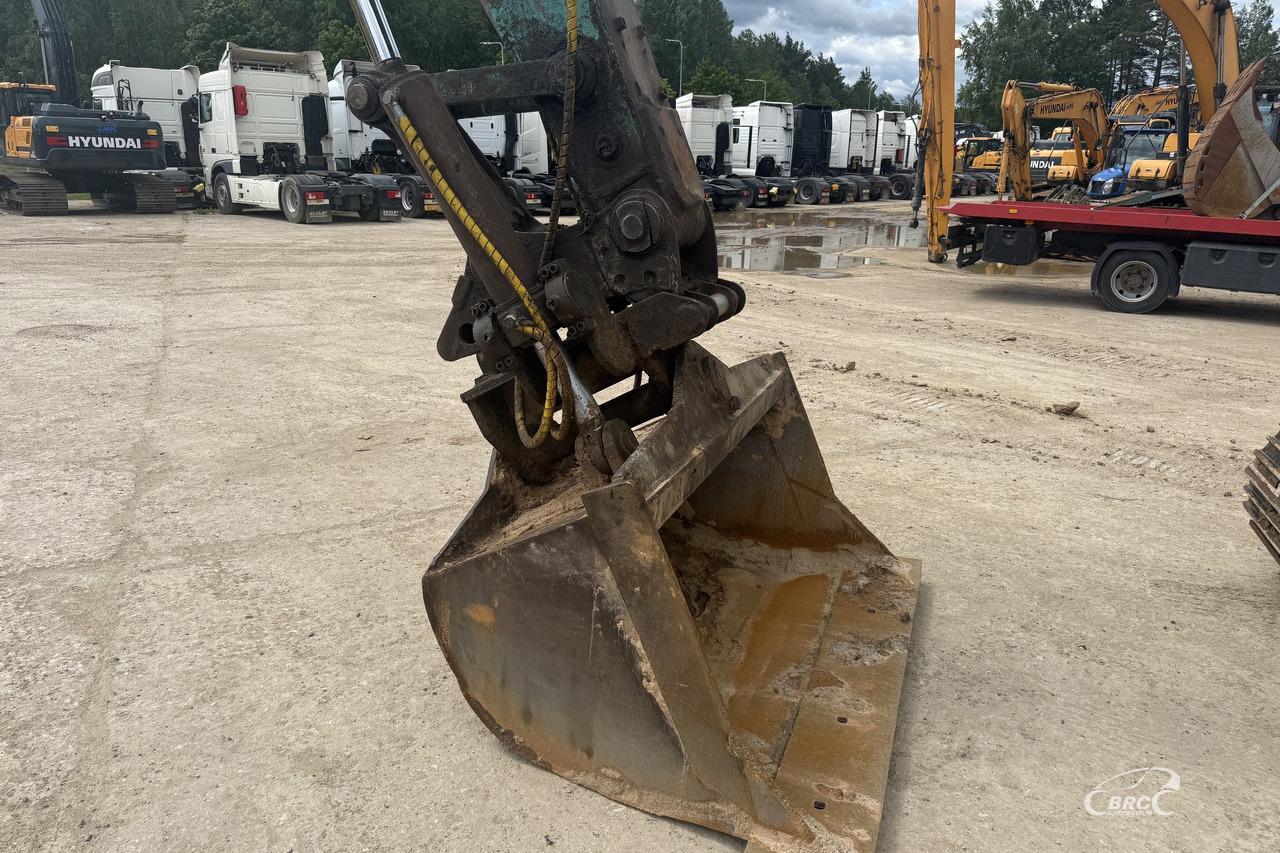 حفار زاحف Kobelco SK230LC: صورة 7