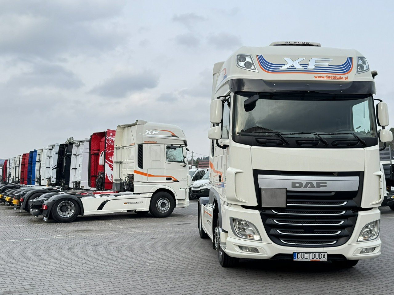 DAF XF 460 SSC E6 Standard Klima Postojowa - مقطورة السحب: صورة 4 DAF XF 460 SSC E6 Standard Klima Postojowa - مقطورة السحب: صورة 4