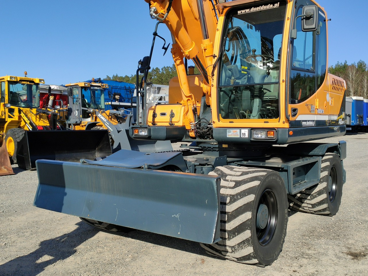 Hyundai 140W-9 Łyżka Skarpowa+Szybko Złącze !!! STAN Bardzo Dobry !!! - حفار ذو عجلات: صورة 4 Hyundai 140W-9 Łyżka Skarpowa+Szybko Złącze !!! STAN Bardzo Dobry !!! - حفار ذو عجلات: صورة 4