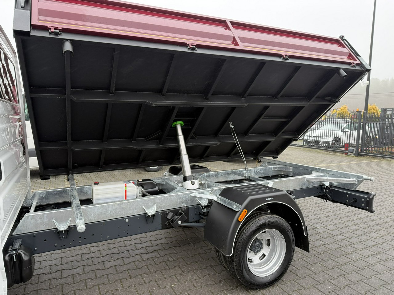 Iveco Daily 35C16 V - قلاب صغير: صورة 3 Iveco Daily 35C16 V - قلاب صغير: صورة 3