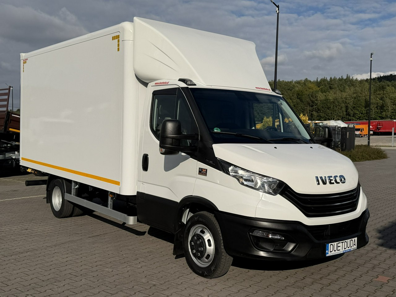 Iveco Daily 35C16 V - شاحنة بصندوق مغلق: صورة 4 Iveco Daily 35C16 V - شاحنة بصندوق مغلق: صورة 4