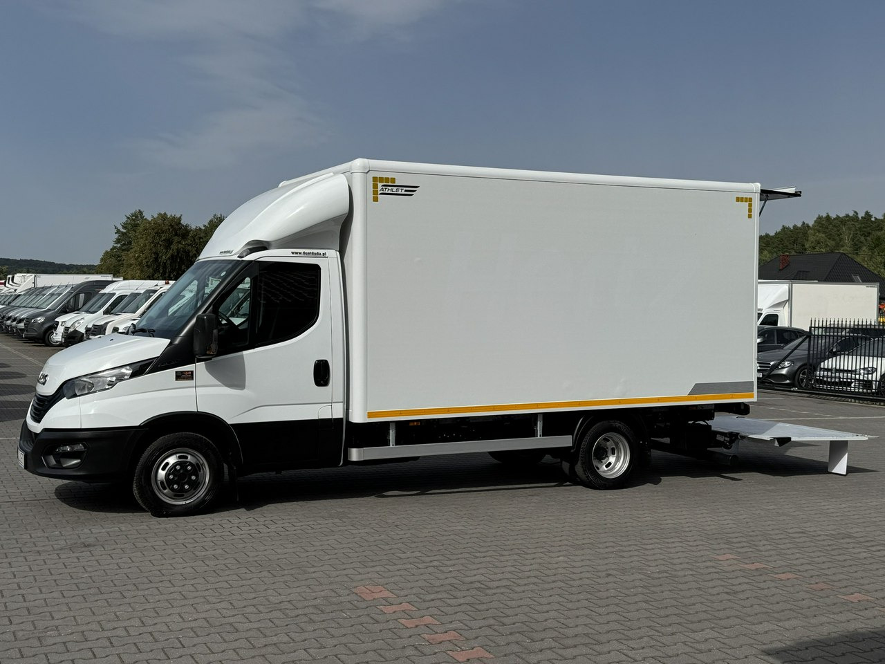 Iveco Daily 35C16 V - شاحنة بصندوق مغلق: صورة 2 Iveco Daily 35C16 V - شاحنة بصندوق مغلق: صورة 2