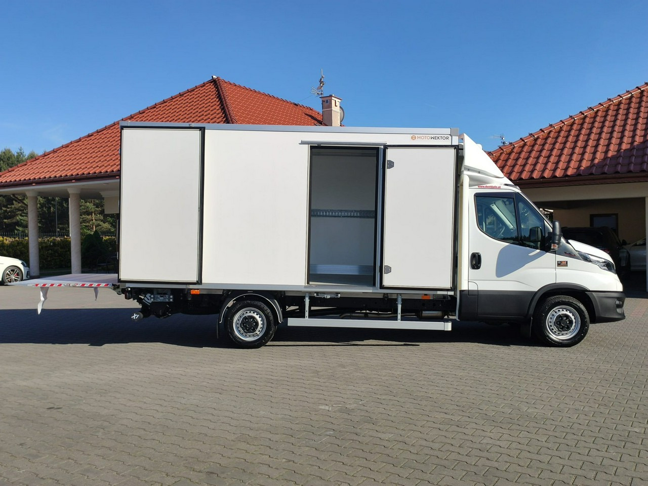 Iveco Daily 35S16 V - شاحنة توصيل مبردة: صورة 5 Iveco Daily 35S16 V - شاحنة توصيل مبردة: صورة 5
