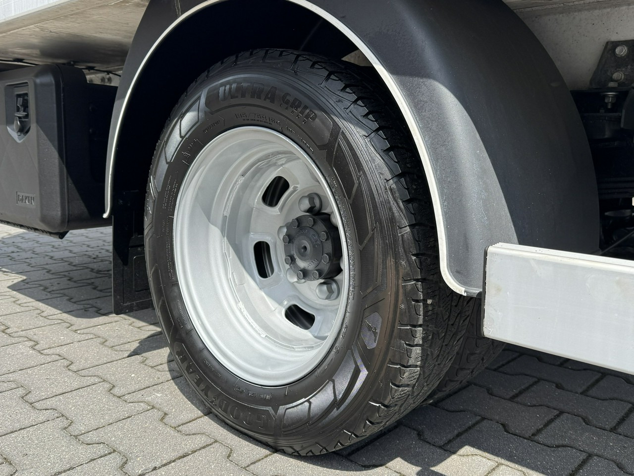 Iveco Daily 50C15 V - شاحنة توصيل مبردة: صورة 4 Iveco Daily 50C15 V - شاحنة توصيل مبردة: صورة 4