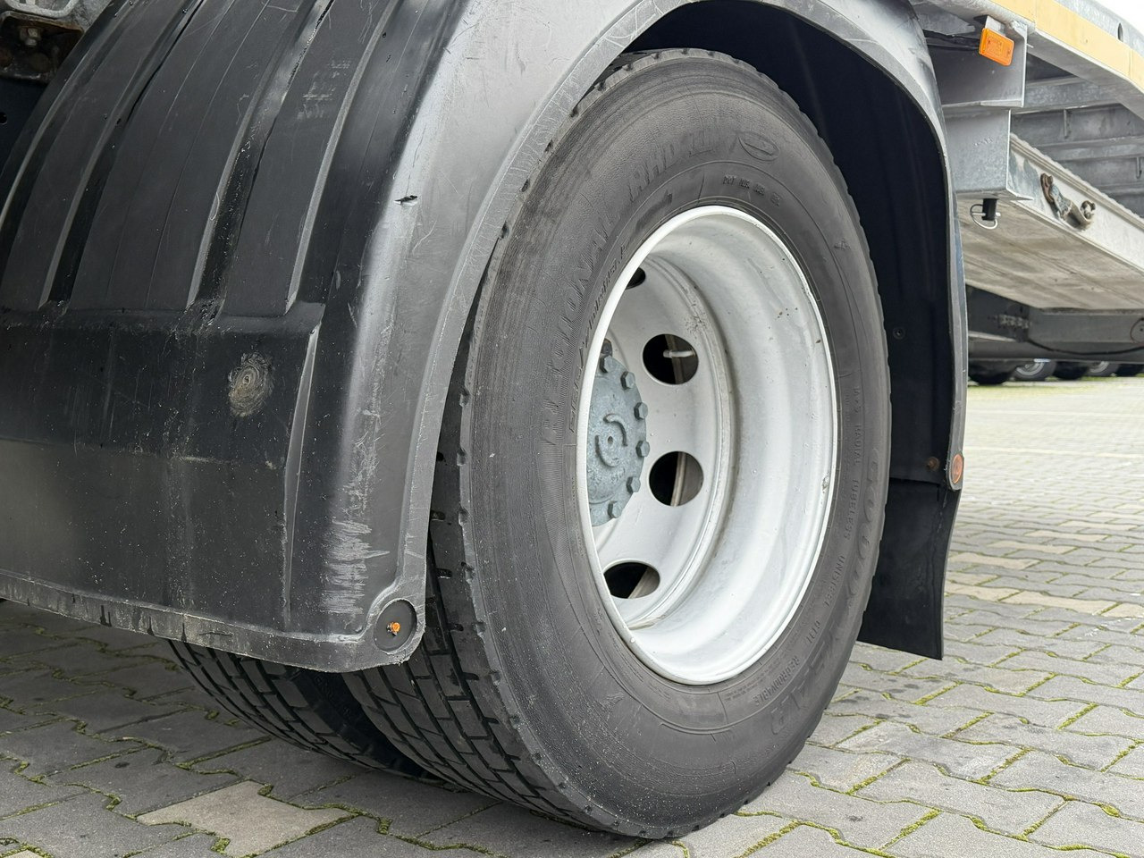 Iveco EUROCARGO 120E25 E6 Laweta Zagłebiana Platforma Pomoc Drogowa - شاحنة سحب: صورة 5 Iveco EUROCARGO 120E25 E6 Laweta Zagłebiana Platforma Pomoc Drogowa - شاحنة سحب: صورة 5