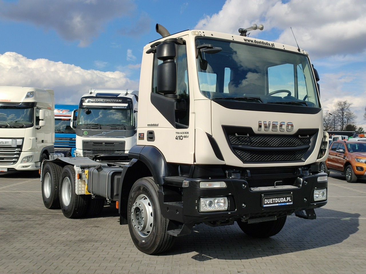 Iveco Trakker 26.410 6x4 Manual Mały Przebieg tylko-46000km - رأس تريلا: صورة 3 Iveco Trakker 26.410 6x4 Manual Mały Przebieg tylko-46000km - رأس تريلا: صورة 3