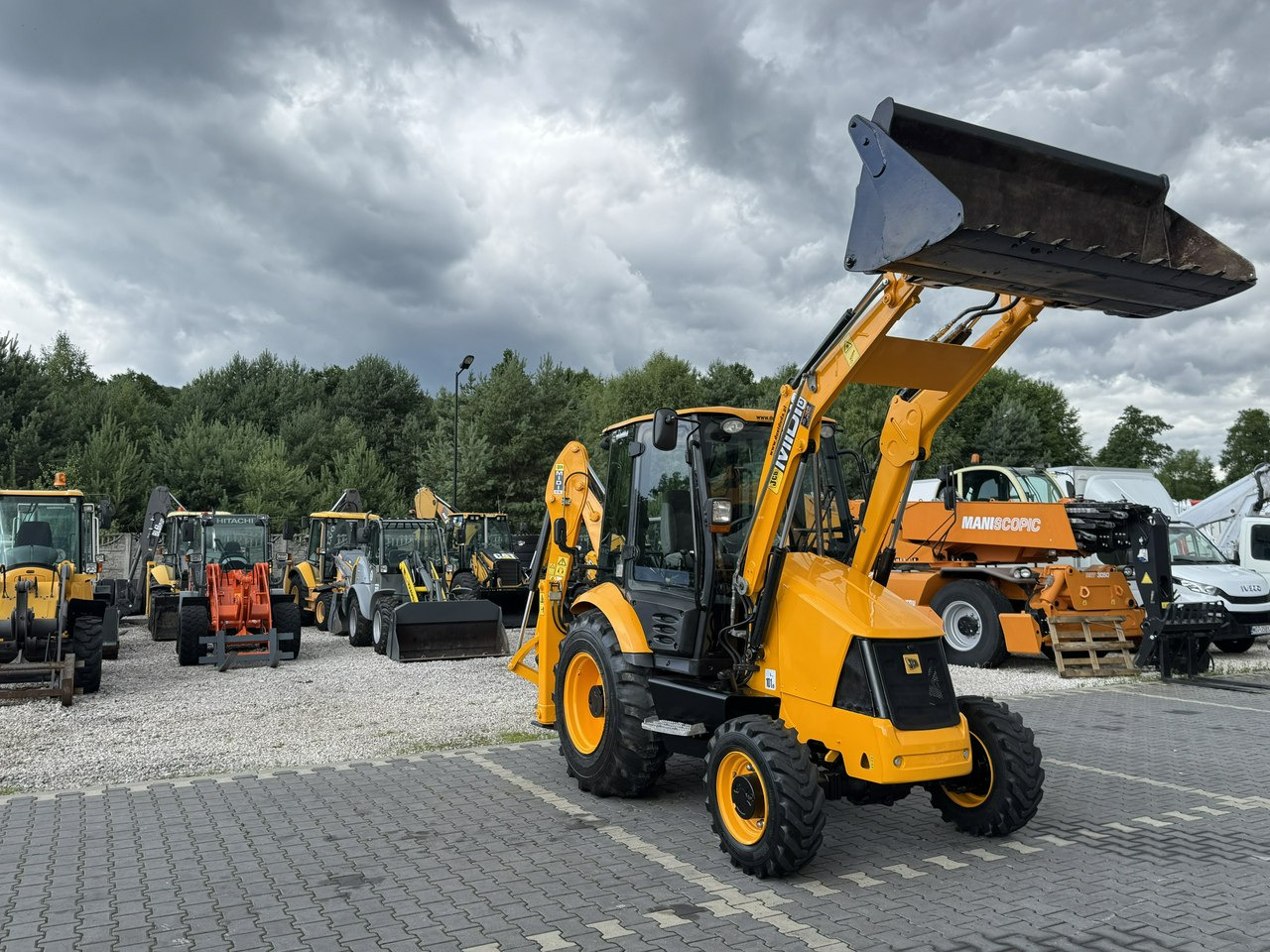 JCB MIDI CX Szybkozłącze Nowe Opony bez luzów i wycieków Super Stan - لودر ذو محراث خلفي/ باكهو: صورة 3 JCB MIDI CX Szybkozłącze Nowe Opony bez luzów i wycieków Super Stan - لودر ذو محراث خلفي/ باكهو: صورة 3