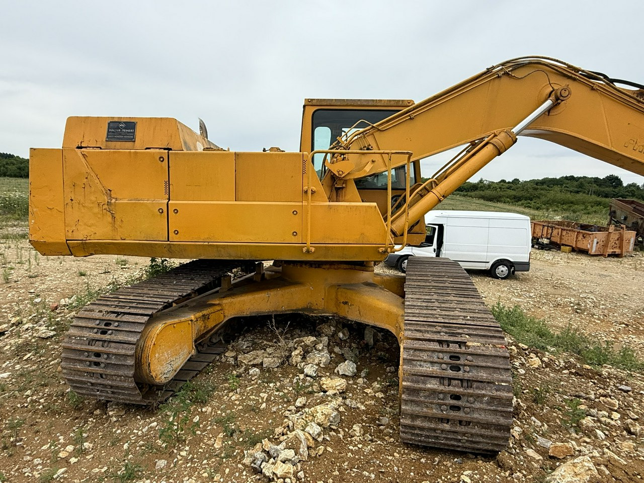 Komatsu PC240NLC-3KP - حفار زاحف: صورة 4 Komatsu PC240NLC-3KP - حفار زاحف: صورة 4