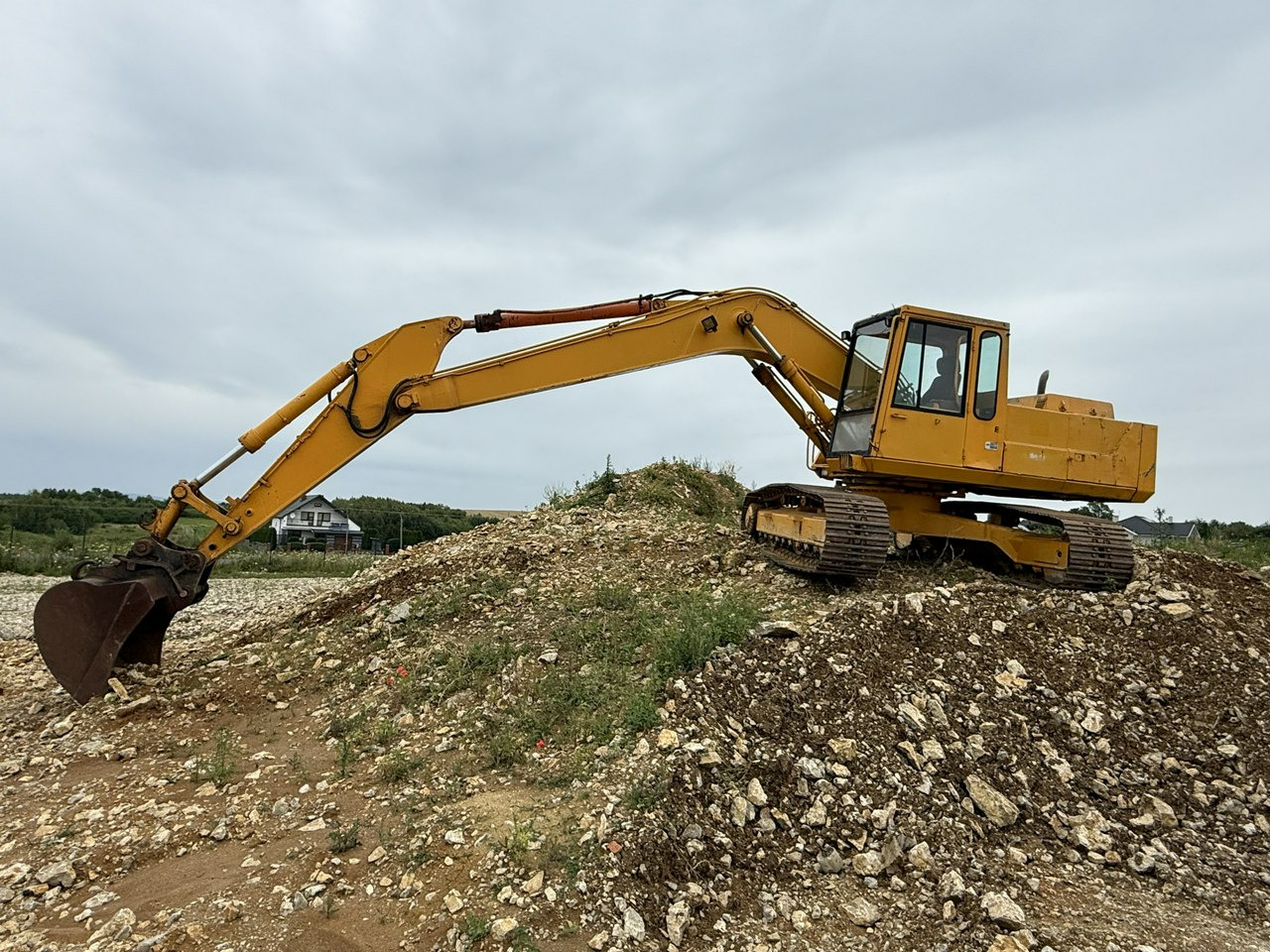 Komatsu PC240NLC-3KP - حفار زاحف: صورة 1 Komatsu PC240NLC-3KP - حفار زاحف: صورة 1