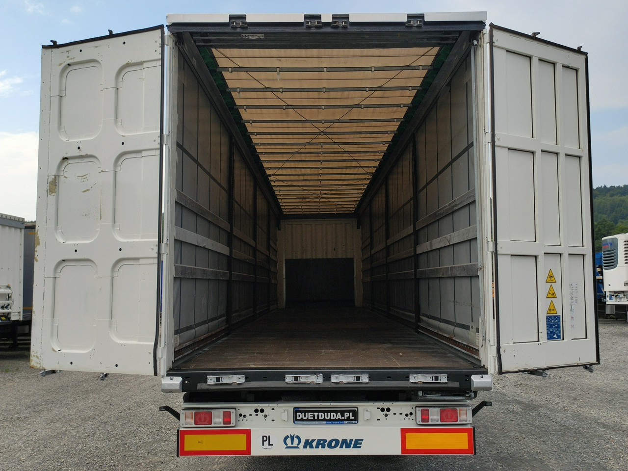 نصف مقطورة بستائر جانبية Krone Standard OŚ Podnoszona SAF 2017r: صورة 6