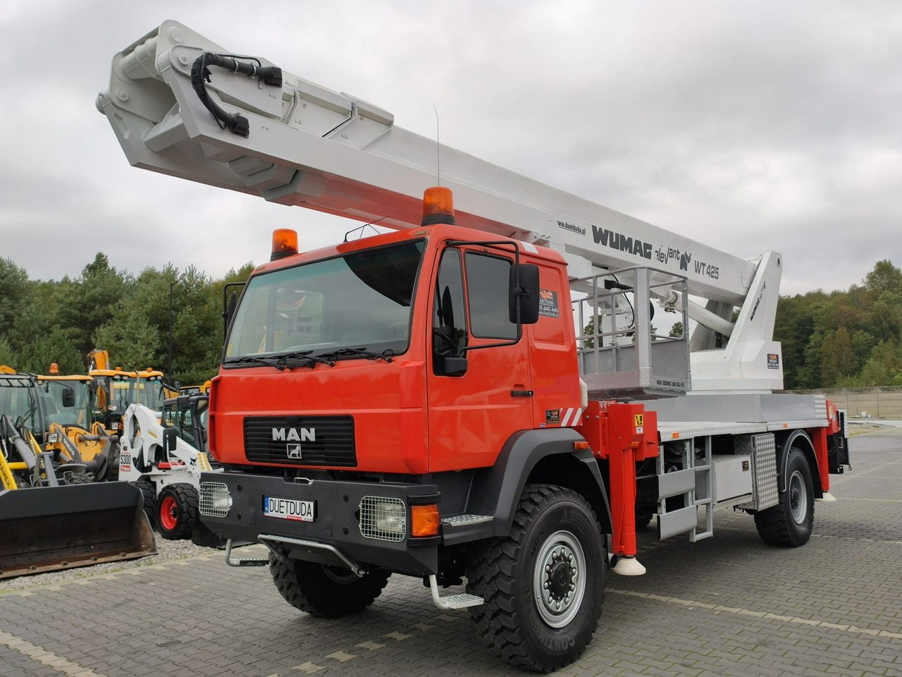 منصة محمولة مثبتة على الشاحنة MAN 18.284 4x4 Zwyżka WUMAG WT 425 Podnośnik Koszowy: صورة 14