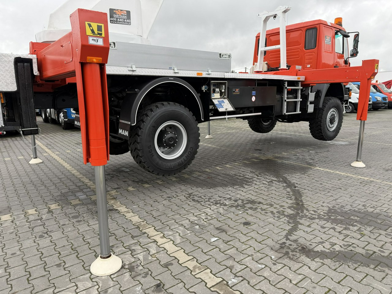 منصة محمولة مثبتة على الشاحنة MAN 18.284 4x4 Zwyżka WUMAG WT 425 Podnośnik Koszowy: صورة 31
