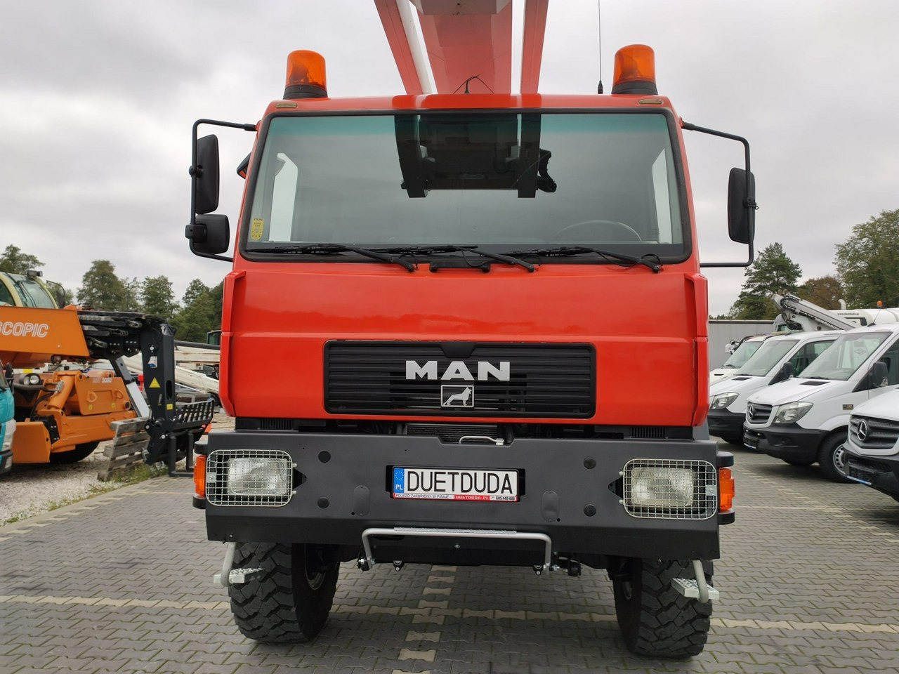 منصة محمولة مثبتة على الشاحنة MAN 18.284 4x4 Zwyżka WUMAG WT 425 Podnośnik Koszowy: صورة 12