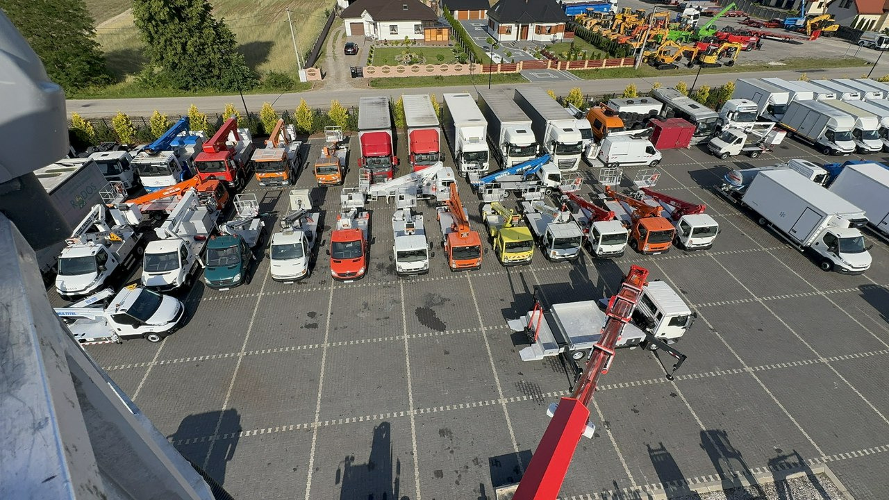MAN TGL 7.150 Zwyżka Ruthmann T330 33-Metry DMC 7500KG 21m w Bok - منصة محمولة مثبتة على الشاحنة: صورة 2 MAN TGL 7.150 Zwyżka Ruthmann T330 33-Metry DMC 7500KG 21m w Bok - منصة محمولة مثبتة على الشاحنة: صورة 2