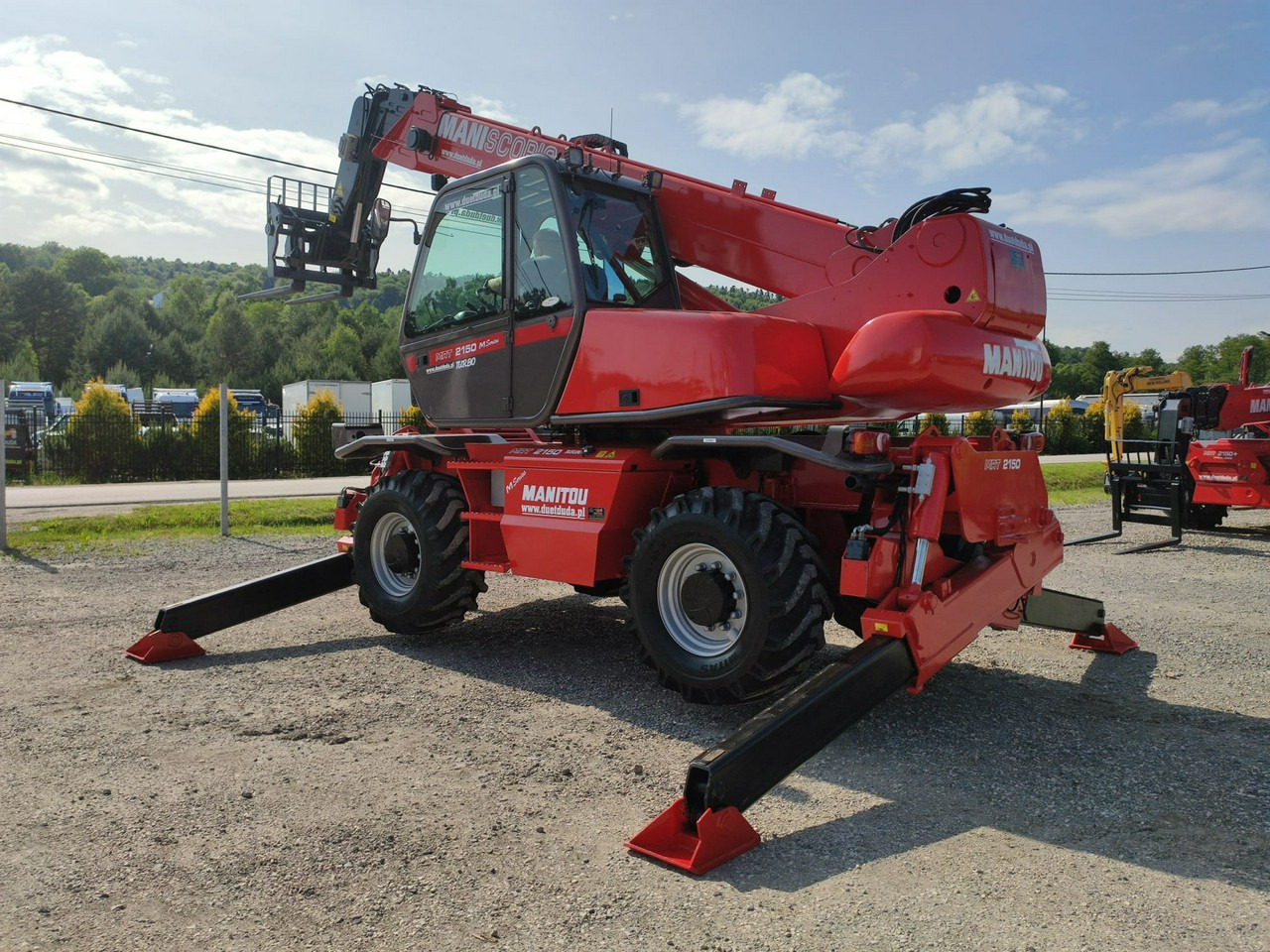 Manitou MRT 2150 ROTO Ładowarka Teleskopowa Obrotowa 2550 1850 1840 - آلة رفع ونقل تلسكوبية: صورة 5 Manitou MRT 2150 ROTO Ładowarka Teleskopowa Obrotowa 2550 1850 1840 - آلة رفع ونقل تلسكوبية: صورة 5