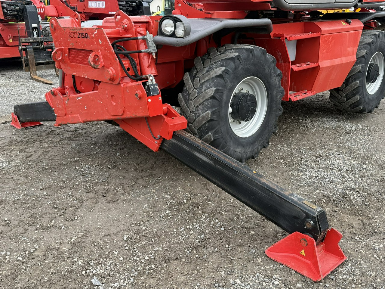 Manitou MRT 2150 ROTO Ładowarka Teleskopowa Obrotowa - آلة رفع ونقل تلسكوبية: صورة 5 Manitou MRT 2150 ROTO Ładowarka Teleskopowa Obrotowa - آلة رفع ونقل تلسكوبية: صورة 5