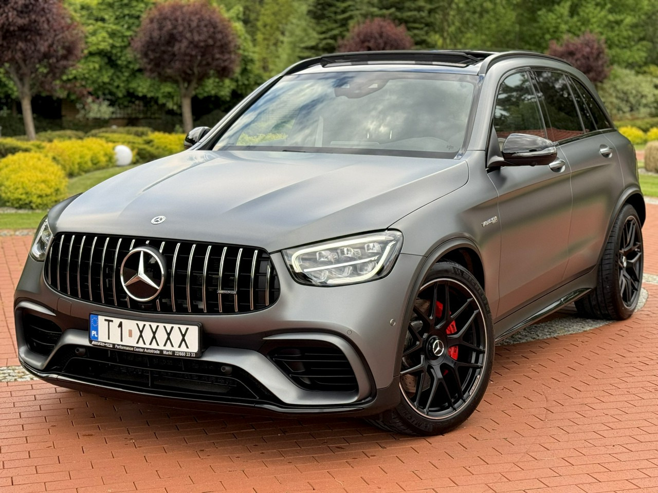 Mercedes GLC 63 AMG - سيارة دفع رباعي: صورة 4 Mercedes GLC 63 AMG - سيارة دفع رباعي: صورة 4