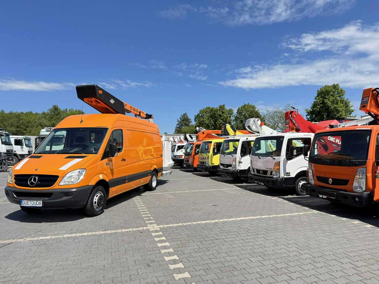 Mercedes Sprinter Zwyżka Podnośnik Koszowy VERSALIFT KLUBB ET-36-LF UDT - منصة محمولة مثبتة على الشاحنة: صورة 2 Mercedes Sprinter Zwyżka Podnośnik Koszowy VERSALIFT KLUBB ET-36-LF UDT - منصة محمولة مثبتة على الشاحنة: صورة 2