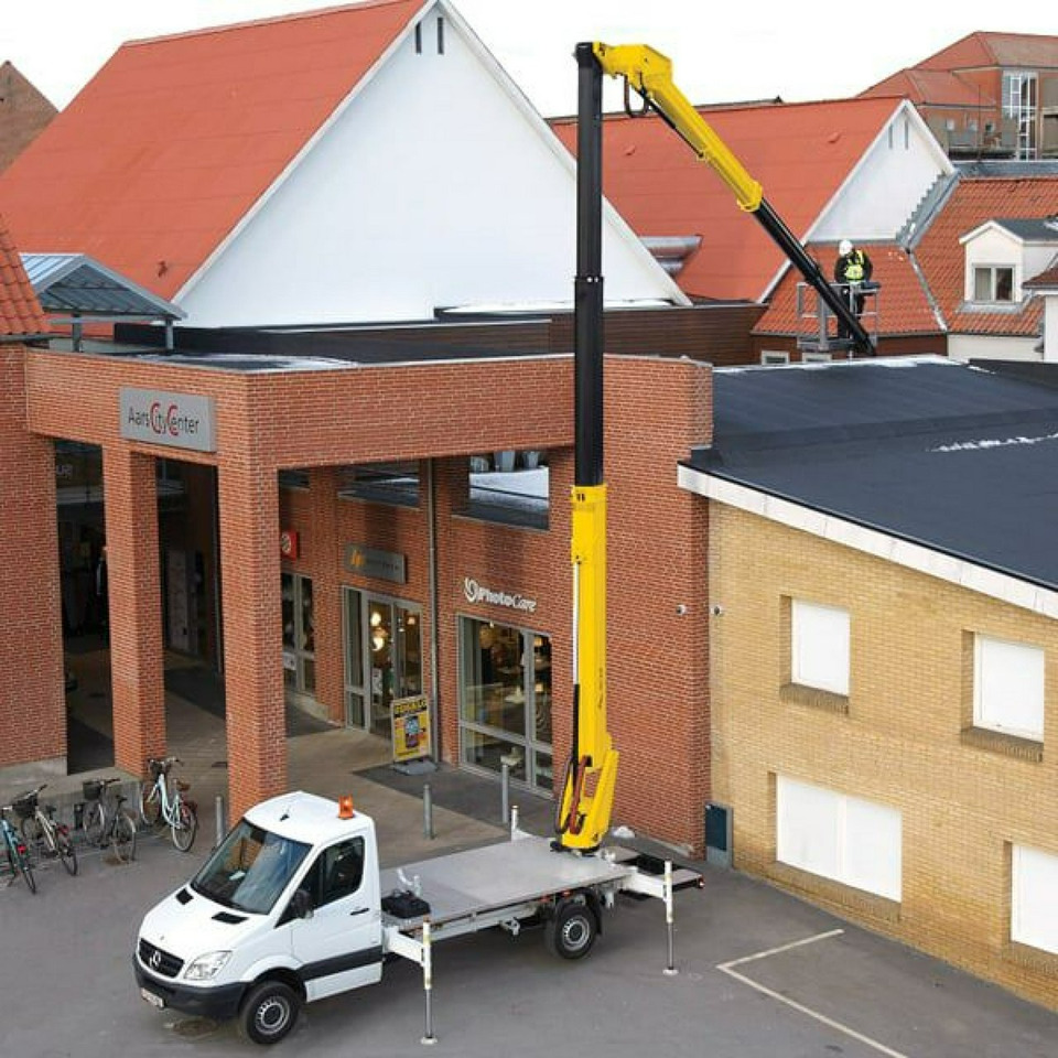 Mercedes Sprinter Zwyżka Podnośnik Koszowy VERSALIFT VTX-240 UDT - منصة محمولة مثبتة على الشاحنة: صورة 3 Mercedes Sprinter Zwyżka Podnośnik Koszowy VERSALIFT VTX-240 UDT - منصة محمولة مثبتة على الشاحنة: صورة 3