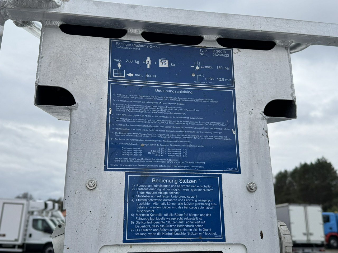 منصة محمولة مثبتة على الشاحنة Nissan Cabstar: صورة 17