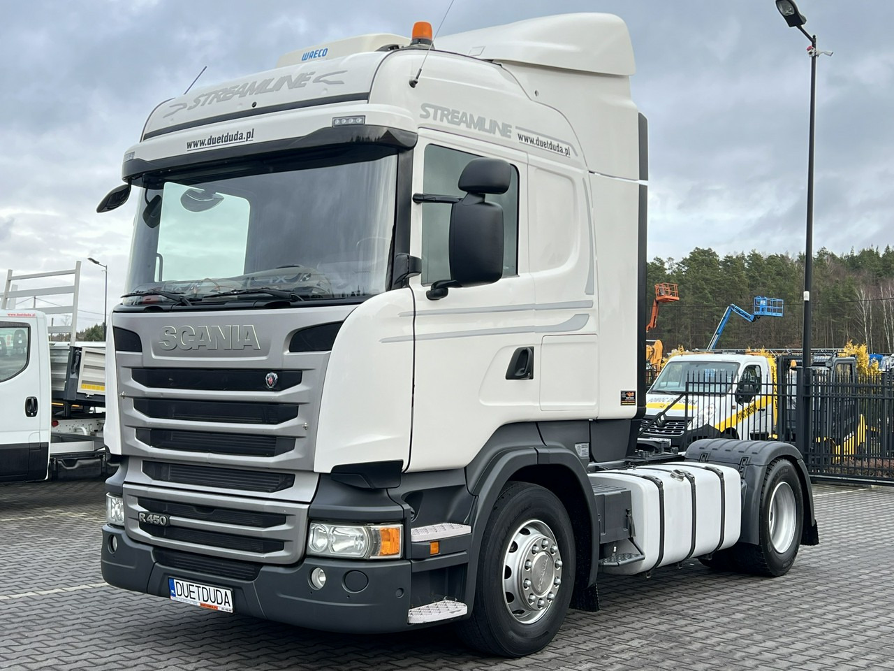 Scania R450 E6 Bez EGR 4x2 Standard - رأس تريلا: صورة 1 Scania R450 E6 Bez EGR 4x2 Standard - رأس تريلا: صورة 1