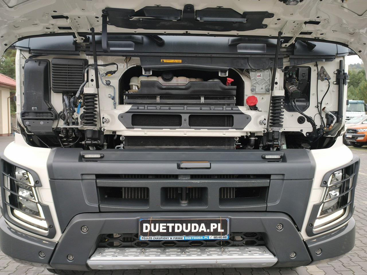 تأجير Volvo FMX 540 6x4 RETARDER PALFORET EPSILON S300L Do Drewna Volvo FMX 540 6x4 RETARDER PALFORET EPSILON S300L Do Drewna: صورة 48