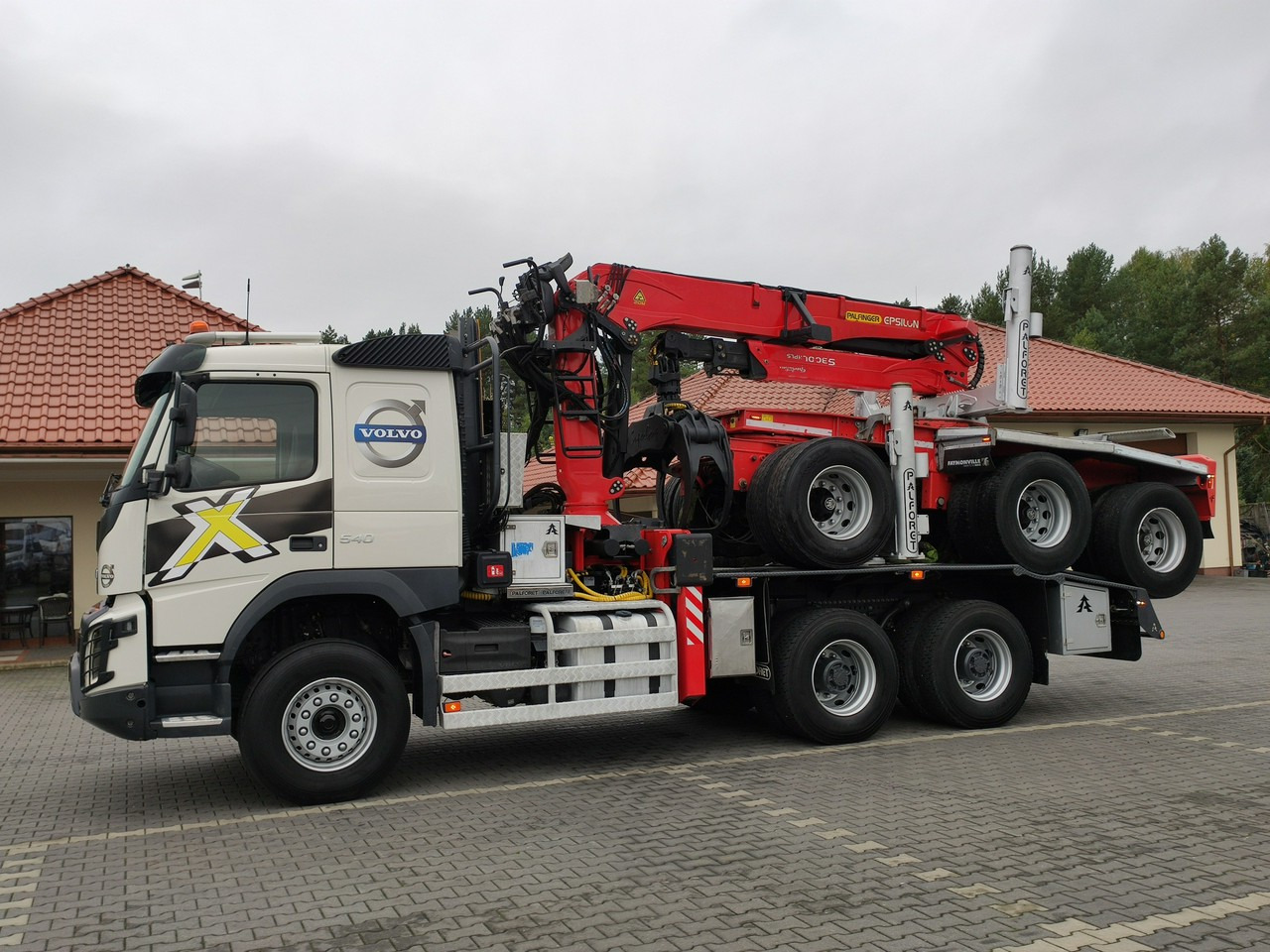 تأجير Volvo FMX 540 6x4 RETARDER PALFORET EPSILON S300L Do Drewna Volvo FMX 540 6x4 RETARDER PALFORET EPSILON S300L Do Drewna: صورة 7