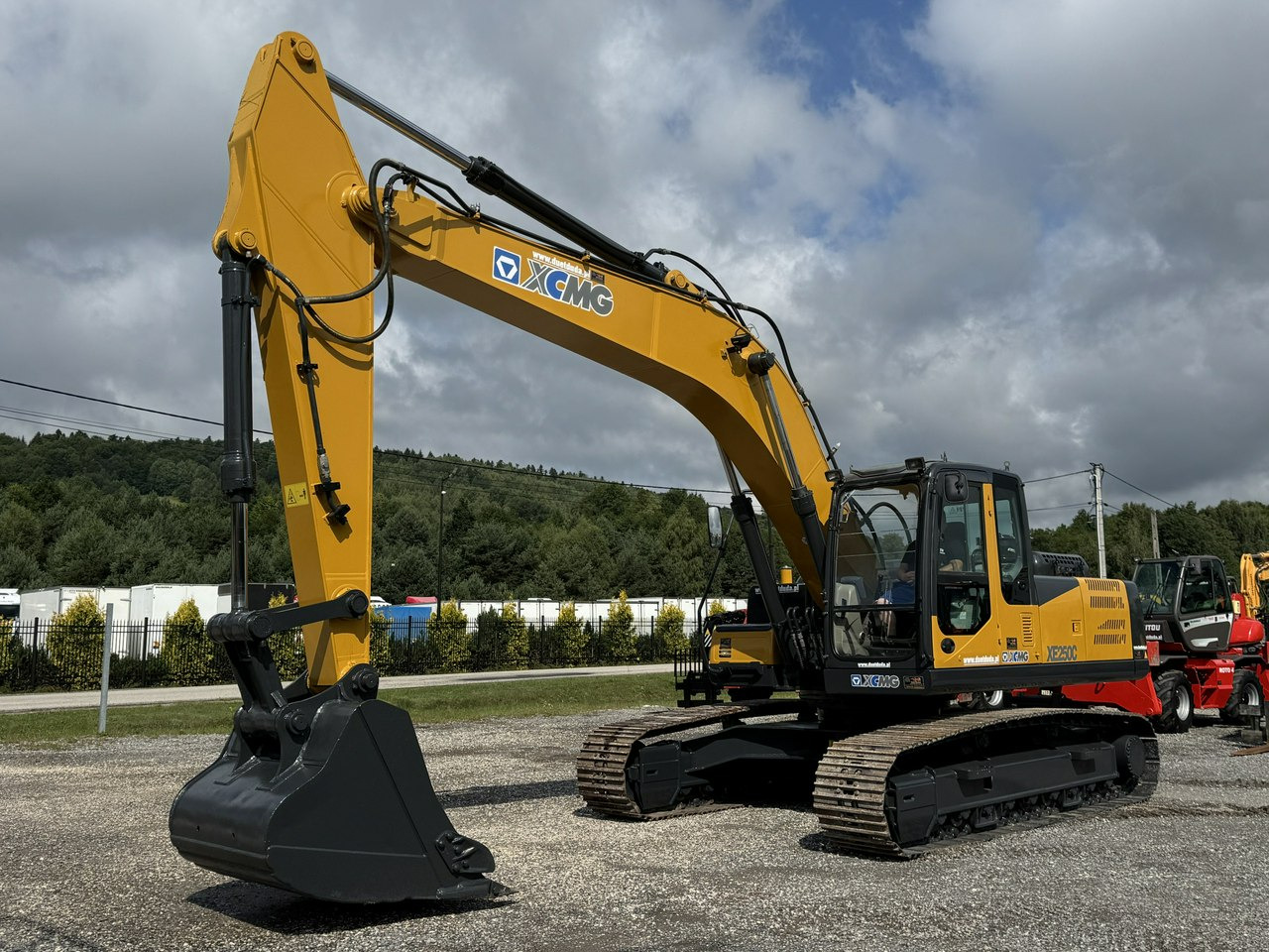 XCMG XE 250C 25ton Bez DPF i Adblue Stan Jak Nowy - حفار زاحف: صورة 3 XCMG XE 250C 25ton Bez DPF i Adblue Stan Jak Nowy - حفار زاحف: صورة 3