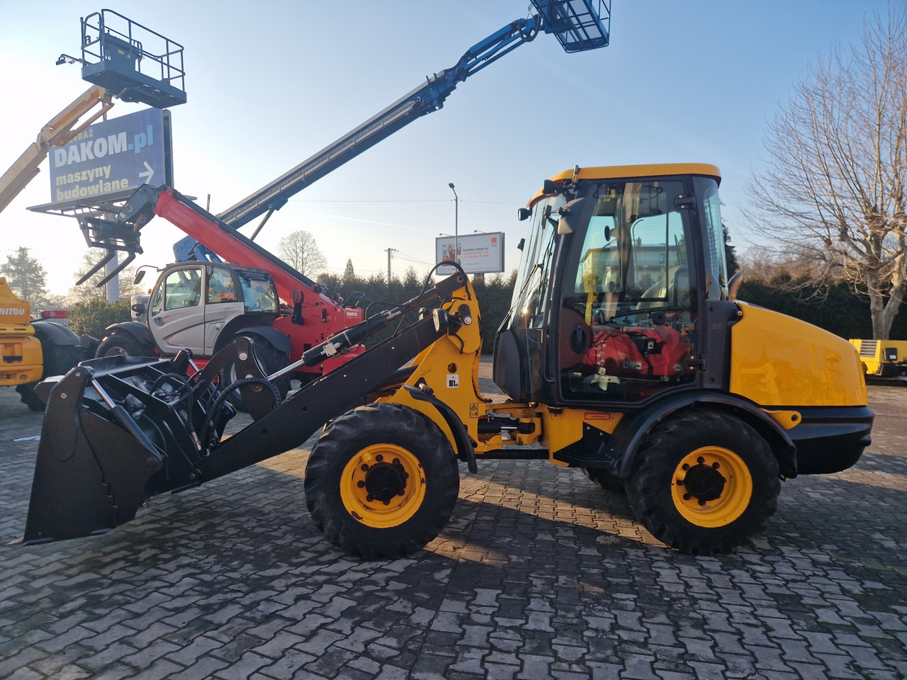 JCB 406 B - اللودر بعجل: صورة 1 JCB 406 B - اللودر بعجل: صورة 1