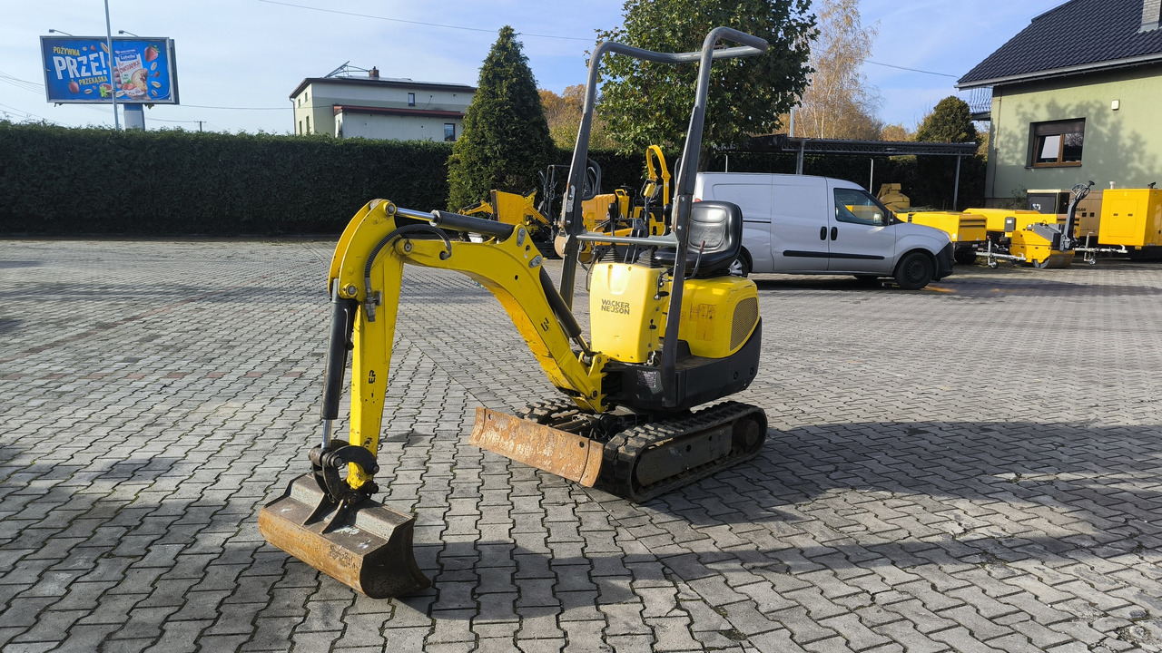 WACKER NEUSON 803 - حفار صغير: صورة 1 WACKER NEUSON 803 - حفار صغير: صورة 1
