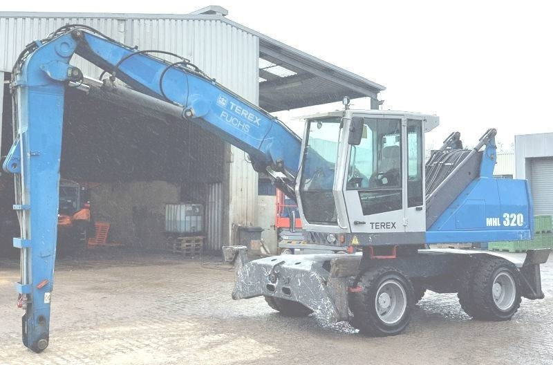 Fuchs MHL 320 D - آلة التعامل مع النفايات: صورة 2 Fuchs MHL 320 D - آلة التعامل مع النفايات: صورة 2