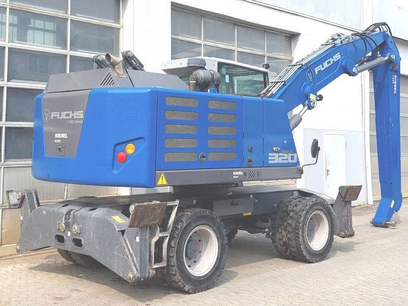 آلة التعامل مع النفايات Fuchs MHL 320 F: صورة 6