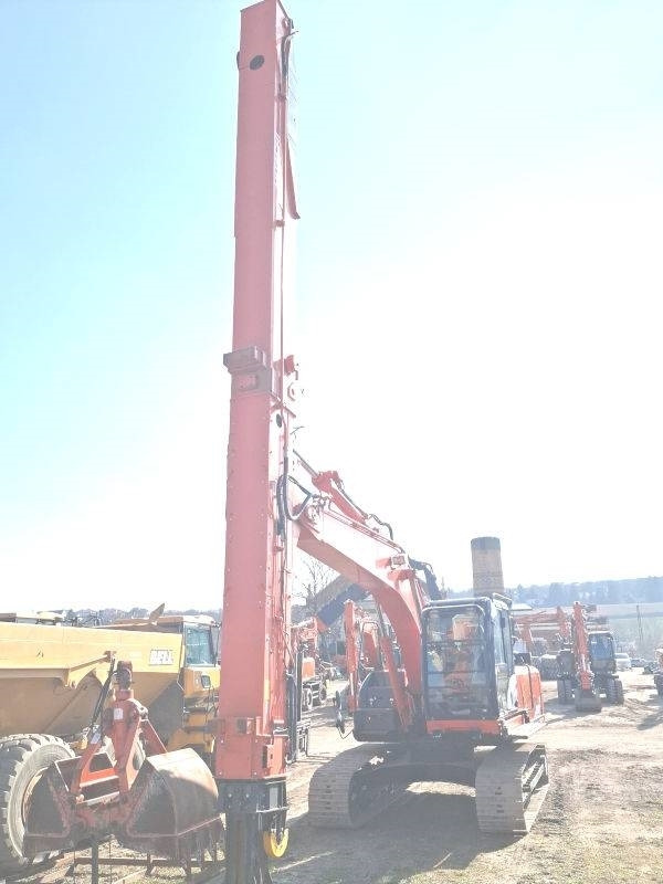 Hitachi ZX 210 LC-6 Teledipper - حفار زاحف: صورة 2 Hitachi ZX 210 LC-6 Teledipper - حفار زاحف: صورة 2