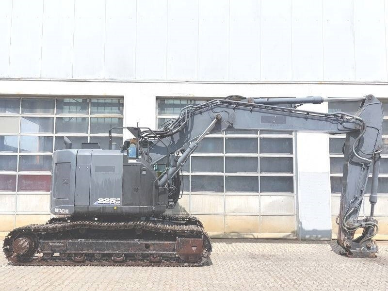 Hitachi ZX 225 US LC-6 - حفار زاحف: صورة 5 Hitachi ZX 225 US LC-6 - حفار زاحف: صورة 5