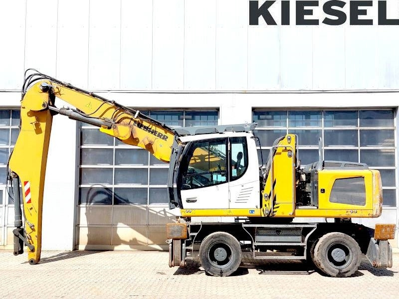 Liebherr LH 24 - آلة التعامل مع النفايات: صورة 1 Liebherr LH 24 - آلة التعامل مع النفايات: صورة 1