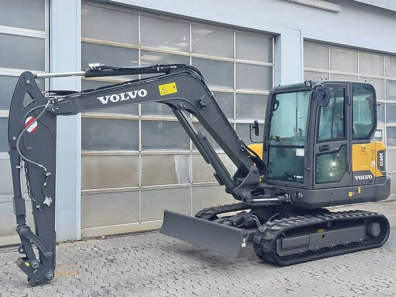 Volvo EC 60 E - حفار صغير: صورة 2 Volvo EC 60 E - حفار صغير: صورة 2