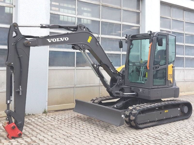 Volvo ECR 58 F - حفار صغير: صورة 2 Volvo ECR 58 F - حفار صغير: صورة 2