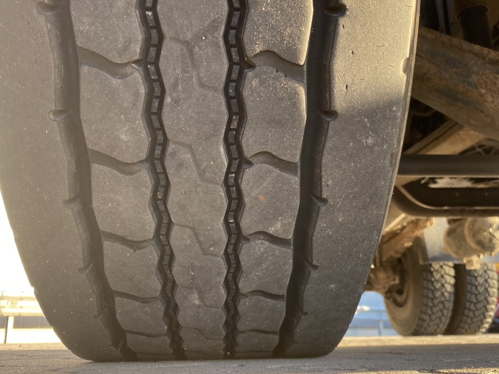 Iveco AD 190 T 41 - شاحنة قلاب: صورة 3 Iveco AD 190 T 41 - شاحنة قلاب: صورة 3