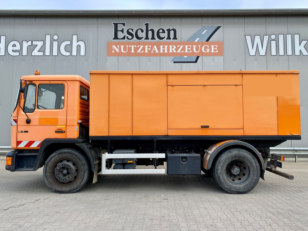 MAN 18.272 / Stromaggregat - شاحنة, سيارة خدمات/ سيارة خاصة: صورة 2 MAN 18.272 / Stromaggregat - شاحنة, سيارة خدمات/ سيارة خاصة: صورة 2