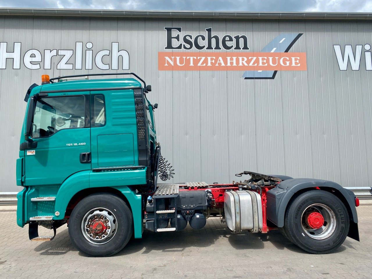 MAN TGS 18.460 4x4 HYDRO|Hydraulik*Navi*ACC*Retarder - مقطورة السحب: صورة 2 MAN TGS 18.460 4x4 HYDRO|Hydraulik*Navi*ACC*Retarder - مقطورة السحب: صورة 2