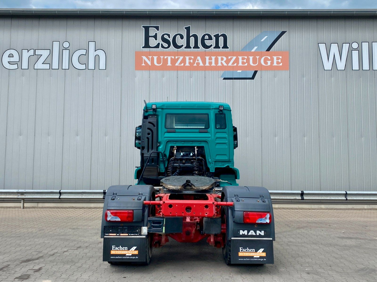 MAN TGS 18.460 4x4 HYDRO|Hydraulik*Navi*ACC*Retarder - مقطورة السحب: صورة 4 MAN TGS 18.460 4x4 HYDRO|Hydraulik*Navi*ACC*Retarder - مقطورة السحب: صورة 4