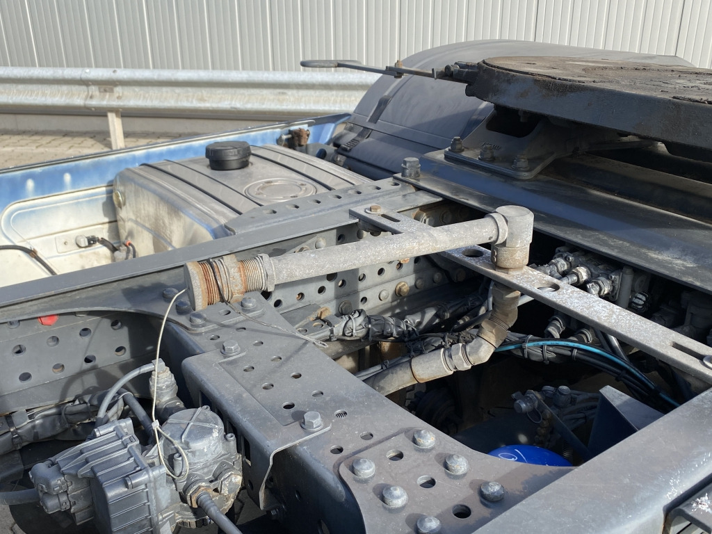 Mercedes-Benz 1845 LS Actros - رأس تريلا: صورة 2 Mercedes-Benz 1845 LS Actros - رأس تريلا: صورة 2