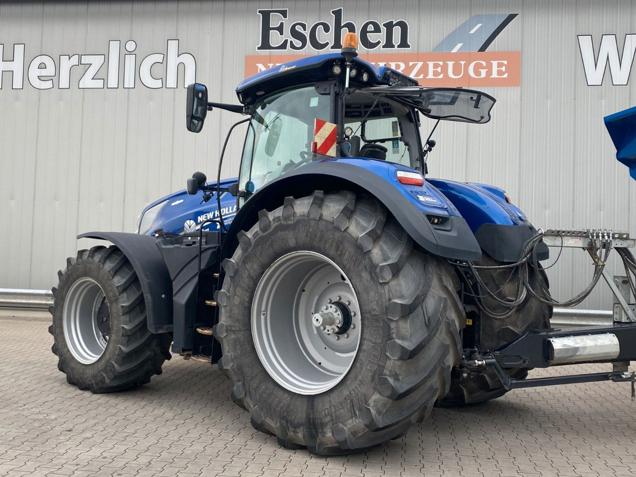 New Holland T7.315 AC 4x4 | Fronthydraulik*LoadSensing*Klima - جرار: صورة 4 New Holland T7.315 AC 4x4 | Fronthydraulik*LoadSensing*Klima - جرار: صورة 4