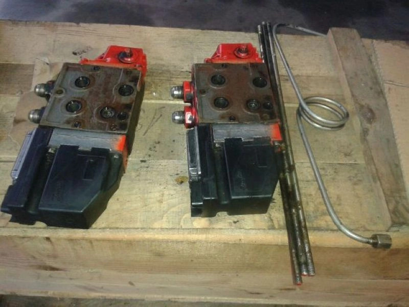 Bandejas para 2 funciones suplementarias - قطع الغيار - رافعة: صورة 3 Bandejas para 2 funciones suplementarias - قطع الغيار - رافعة: صورة 3