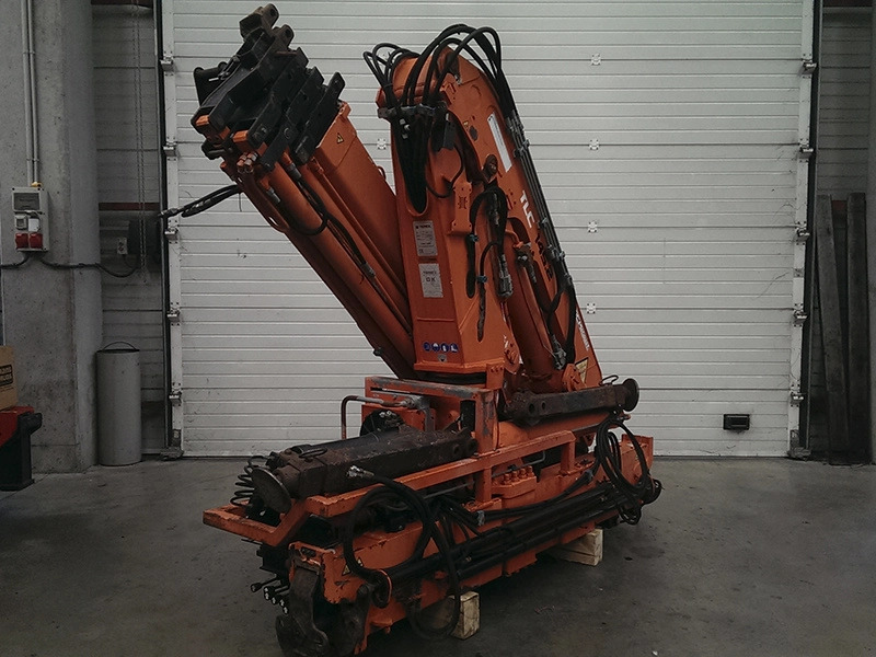 Grúa Atlas 145.2 A4 - ونش كرين - شاحنة: صورة 1 Grúa Atlas 145.2 A4 - ونش كرين - شاحنة: صورة 1