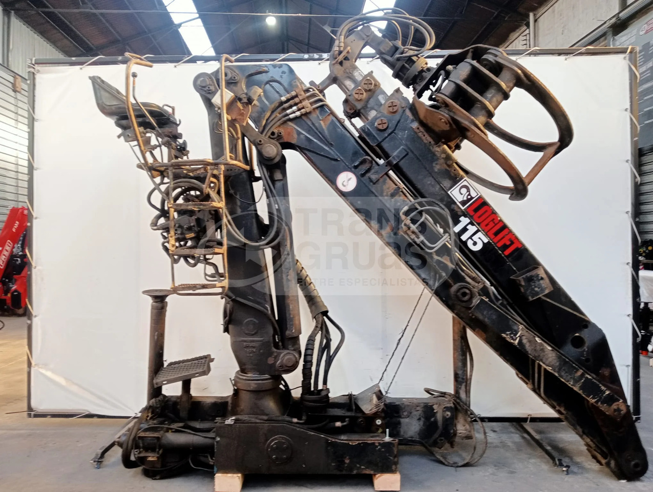 Grúa forestal F115 ZT 93A - ونش كرين: صورة 2 Grúa forestal F115 ZT 93A - ونش كرين: صورة 2