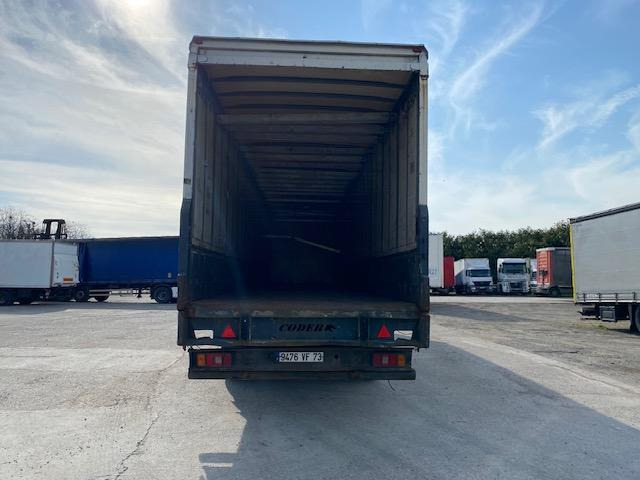 Coder - نصف مقطورة بصندوق مغلق: صورة 3 Coder - نصف مقطورة بصندوق مغلق: صورة 3